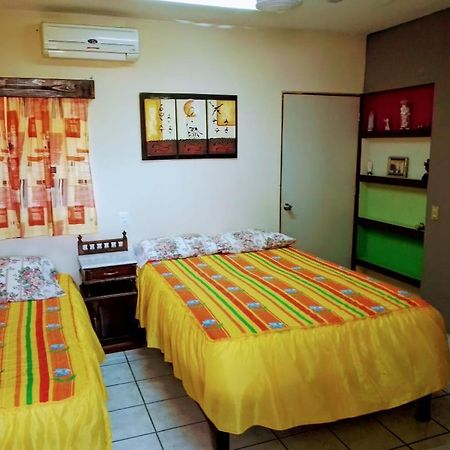 Apartamentos Osuna Масатлан Экстерьер фото